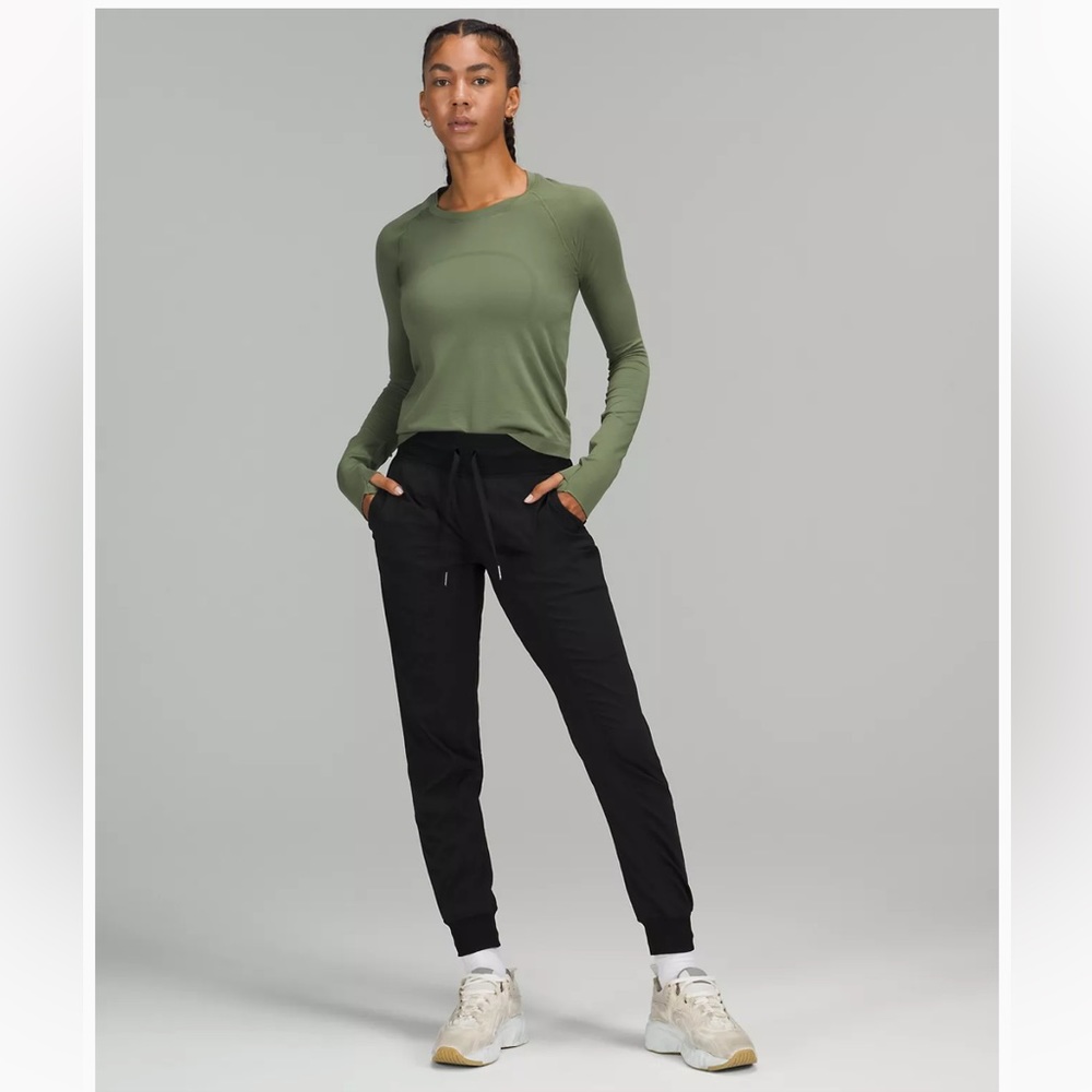 Lululemon Dance Studio Mid-Rise Jogger